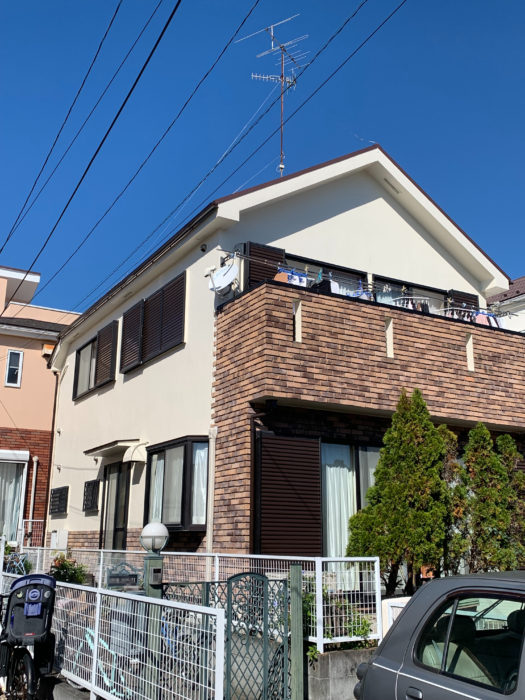 藤沢市O様邸の屋根外壁共に最高級フッ素塗料を使用